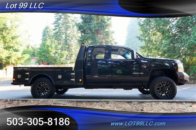 Used 2011 Chevrolet Silverado 3500 LTZ AWD/4WD image 8