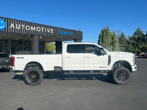 Used 2024 Ford F250 Lariat w/ Lariat Ultimate Package AWD/4WD image 2