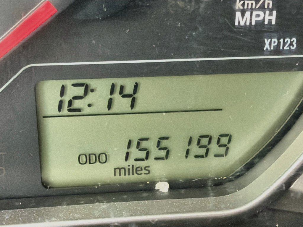 Used 2017 Toyota Yaris L FWD image 38