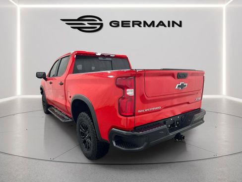 Used 2025 Chevrolet Silverado 1500 ZR2 w/ Technology Package image 7