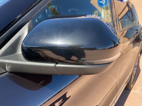 Certified 2023 Ford Explorer Limited w/ Equipment Group 301A image 4