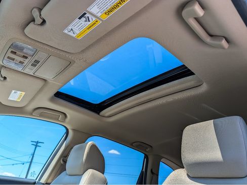 Used 2021 Honda CR-V EX image 17