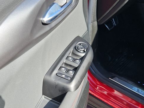 Used 2024 Alfa Romeo Tonale Veloce image 14