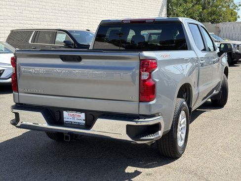 Used 2025 Chevrolet Silverado 1500 LT AWD/4WD image 4