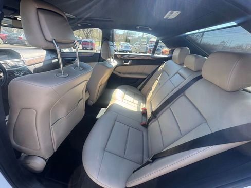 Used 2013 Mercedes-Benz E 350 Sedan image 29
