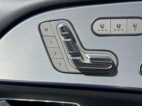 Used 2025 Mercedes-Benz GLS 450 4MATIC image 58