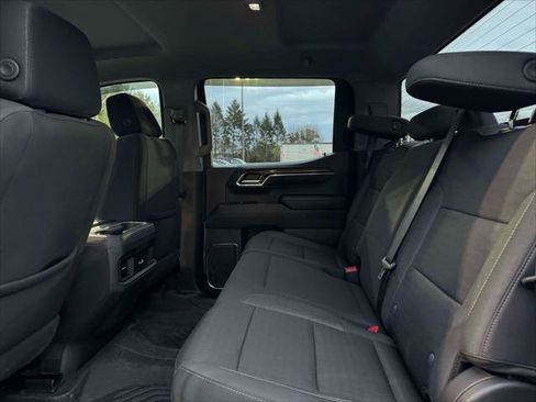 Used 2024 Chevrolet Silverado 1500 LT Trail Boss w/ Protection Package AWD/4WD image 11