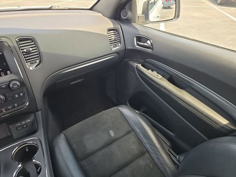 Used 2019 Dodge Durango GT RWD image 12