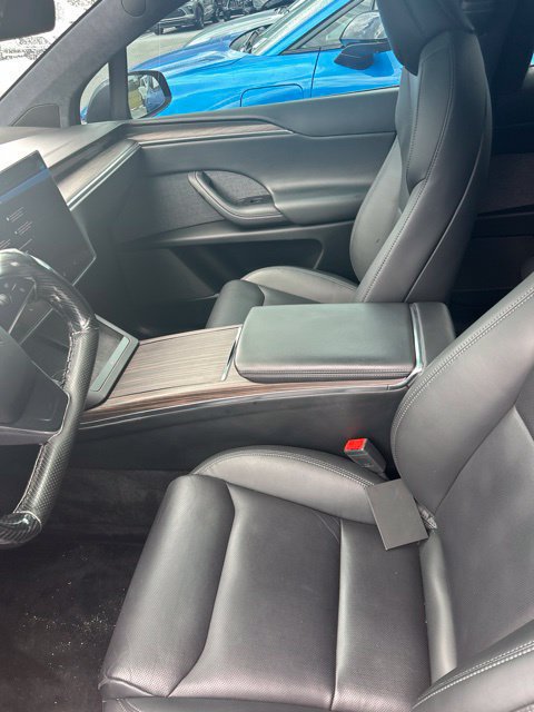 Used 2023 Tesla Model X AWD/4WD image 7