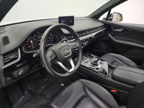 Used 2018 Audi Q7 3.0T Premium Plus w/ Premium Plus Package image 13