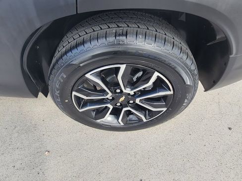 Used 2022 Chevrolet TrailBlazer ACTIV w/ Technology Package image 32
