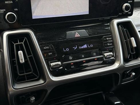 Used 2023 Kia Sorento S FWD image 13