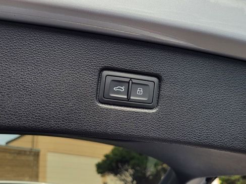 Used 2022 Audi Q7 3.0T Premium Plus image 27