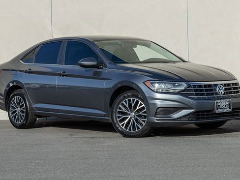 Used 2021 Volkswagen Jetta S image 15