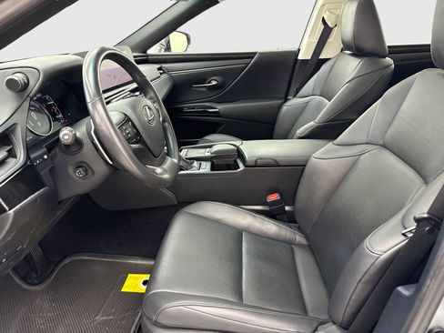 Used 2022 Lexus ES 300h w/ Premium Package FWD image 17