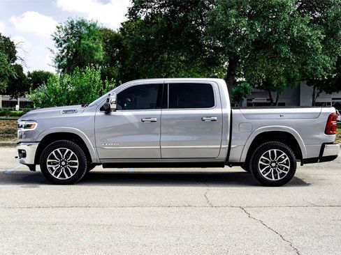 Used 2025 RAM 1500 Limited w/ Trailer Tow Group image 8