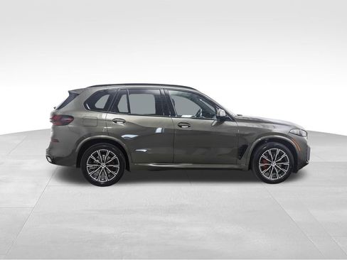 New 2026 BMW X5 xDrive40i w/ Executive Package image 6