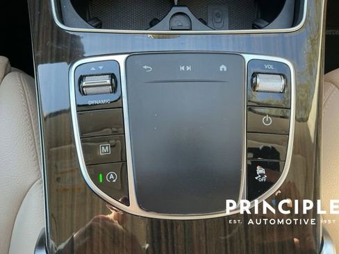 Used 2020 Mercedes-Benz GLC 300 image 15