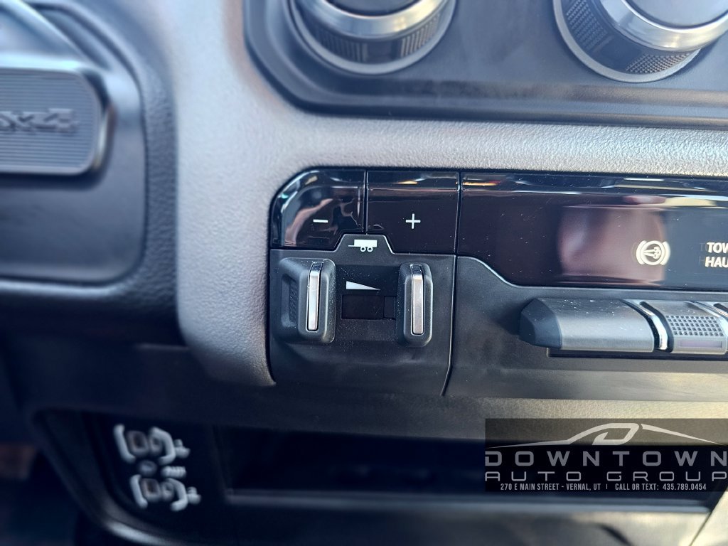 Used 2024 RAM 2500 Big Horn AWD/4WD image 11