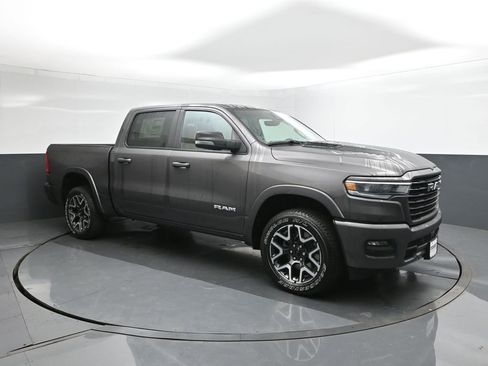 New 2026 RAM 1500 Laramie w/ Sport Appearance Package AWD/4WD image 17