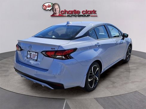 New 2025 Nissan Versa SR w/ Trunk Package image 6