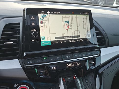 New 2026 Honda Odyssey Touring image 28