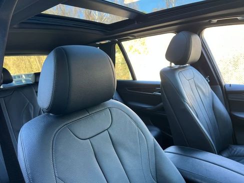 Used 2018 BMW X5 xDrive40e image 31