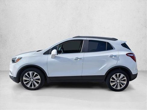 Used 2020 Buick Encore Preferred w/ Safety Package FWD image 6