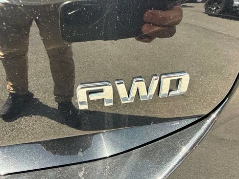 Used 2020 Chevrolet Equinox LS AWD/4WD image 6