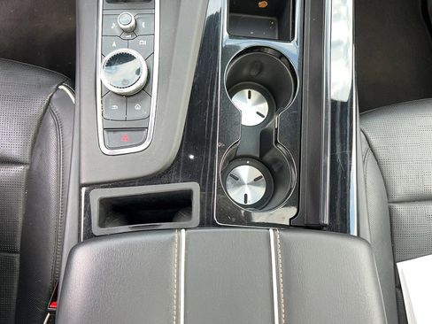 Used 2023 Cadillac Escalade Sport AWD/4WD image 21