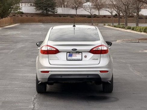 Used 2014 Ford Fiesta Titanium image 5