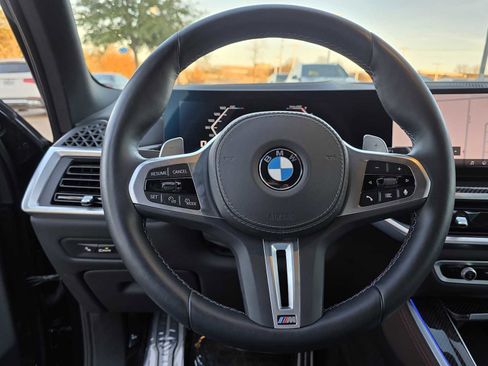 Used 2026 BMW X5 M60i image 27