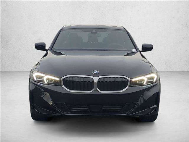 Used 2026 BMW 330i Sedan w/ Convenience Package RWD image 6