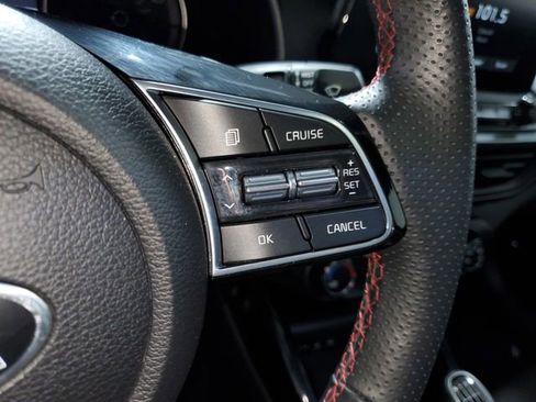 Used 2021 Kia Forte GT image 15