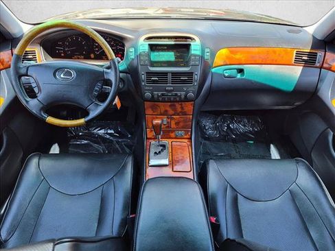 Used 2004 Lexus LS 430 RWD image 18