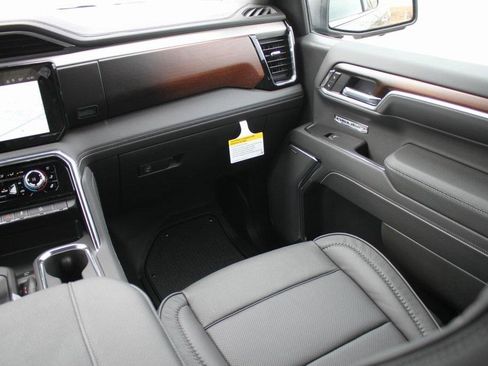 New 2026 GMC Sierra 1500 Denali image 7