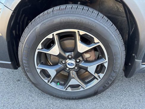 Used 2018 Subaru Crosstrek 2.0i Premium image 27