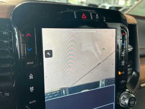 Used 2024 RAM 2500 Limited image 20