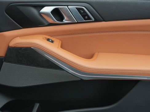 Used 2024 BMW X5 xDrive40i image 34