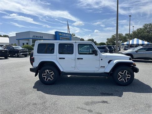 New 2025 Jeep Wrangler Sahara image 3