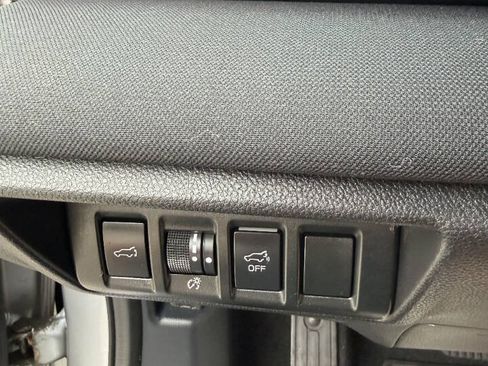 Used 2022 Subaru Outback Premium AWD/4WD image 20
