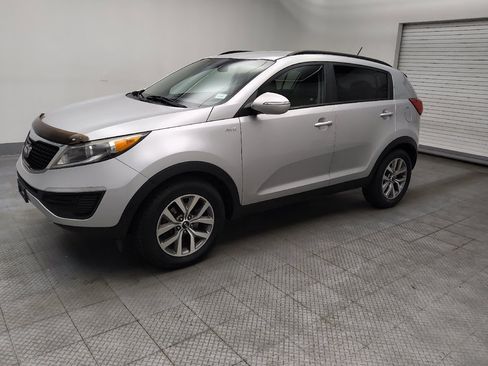 Used 2015 Kia Sportage LX AWD/4WD image 2