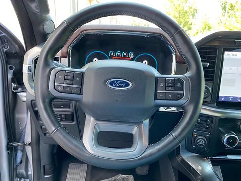 Used 2023 Ford F150 Lariat AWD/4WD image 11