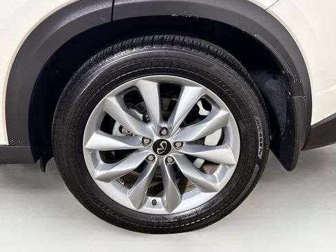 Used 2022 INFINITI QX50 Luxe image 28