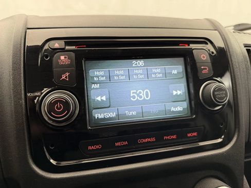 Used 2017 RAM ProMaster 2500 w/ Mopar Trailer Tow Group FWD image 5