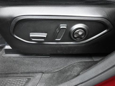 Used 2022 Jeep Grand Cherokee L Limited image 9