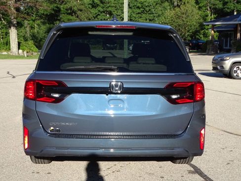 Used 2025 Honda Odyssey EX-L image 9