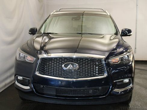 Used 2020 INFINITI QX60 Luxe w/ Sensory Package image 3