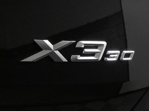 Used 2025 BMW X3 xDrive30i w/ M Sport Package image 41