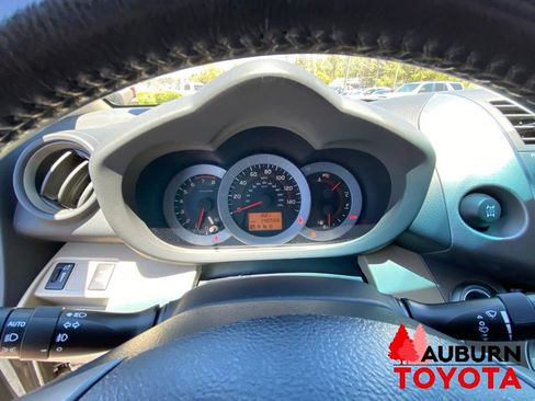 Used 2011 Toyota RAV4 Limited w/ Limited Extra Value Pkg AWD/4WD image 39